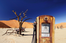 benzinepomp woestijn
